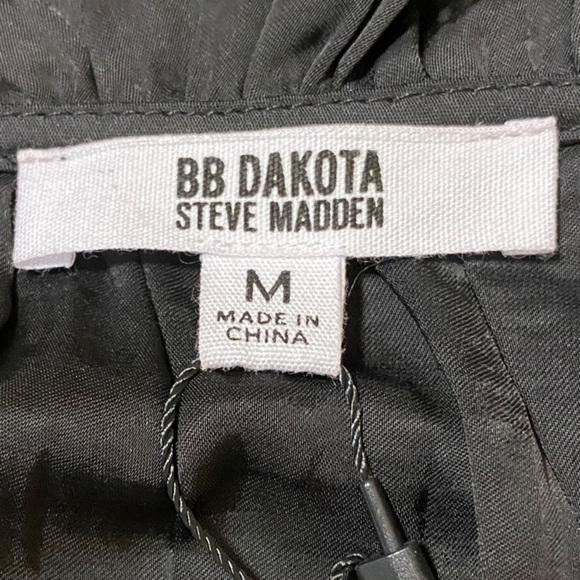 NWT B B Dakota Steve Madden Black Ruffle Mini Dress Medium - Picture 7 of 9